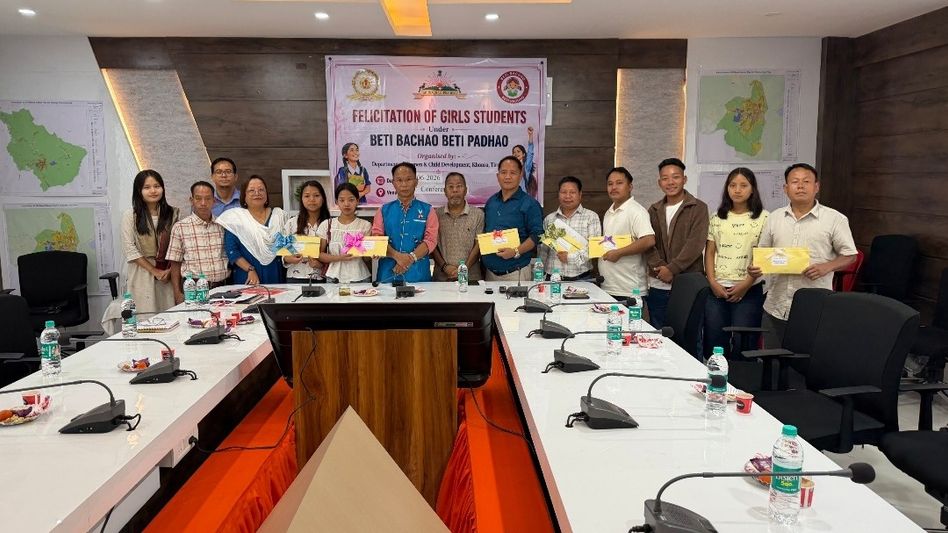 Tirap Honours Meritorious Tribal Girl Students Under Beti Bachao Beti Padhao Scheme