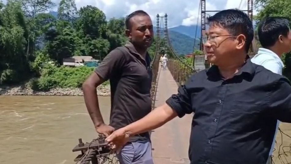Kambu Bridge, West Siang, Arunachal Pradesh, Siyom River, Kamba Circle, Liromoba, unfinished bridge, PWD Arunachal, CRIF project, infrastructure delay, Banya Yomgam, youth organisation, Kamba town, Kambu village, PWD Yomcha, bridge construction, Northeast India, connectivity issues, monsoon isolation, public works failure, government accountability, stalled project, road connectivity, tribal areas, North East news