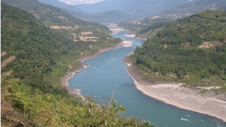 THE SIANG IS NOT A BATTLEFIELD