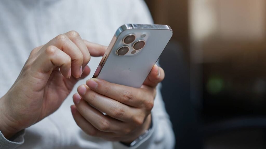 How to Make an Old iPhone Run Faster Without Upgrading It