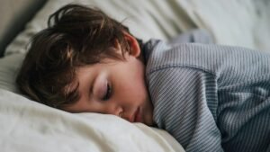 How to Stop a Toddler Waking Up Too Early Every Morning