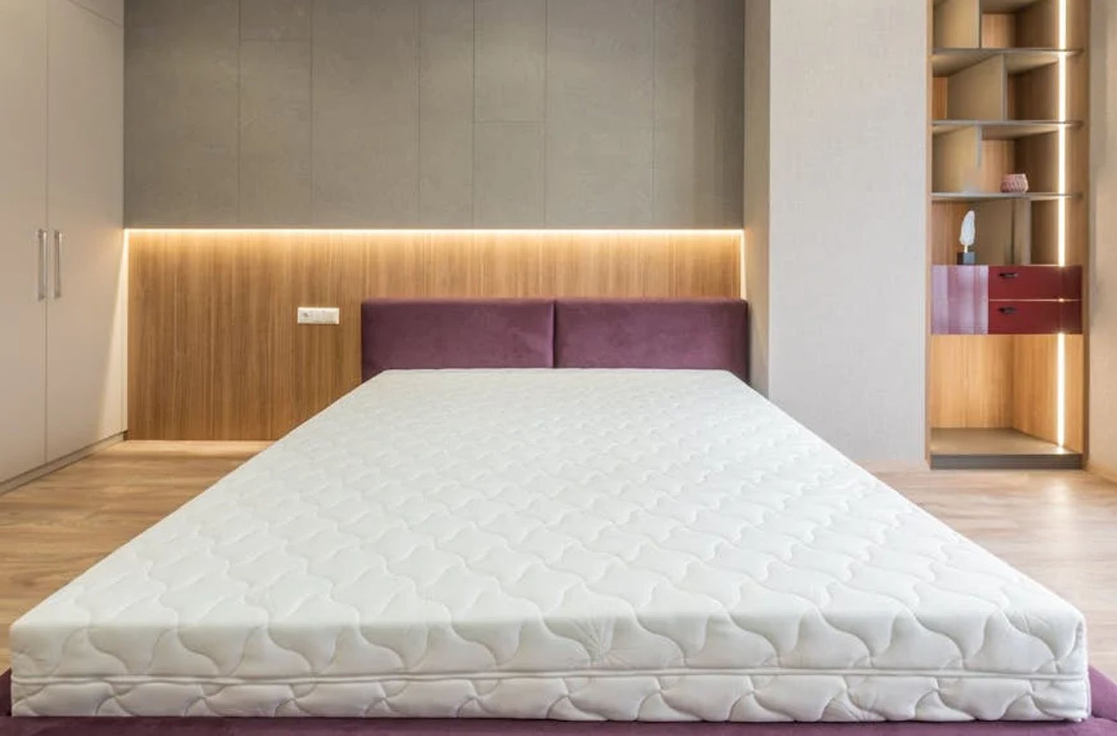 How to Clean a Mattress Without a Steam Cleaner (Easy Guide)