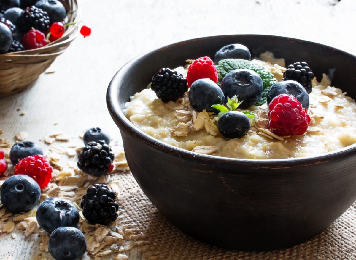 How to Make Oatmeal Taste Good Without Adding Sugar