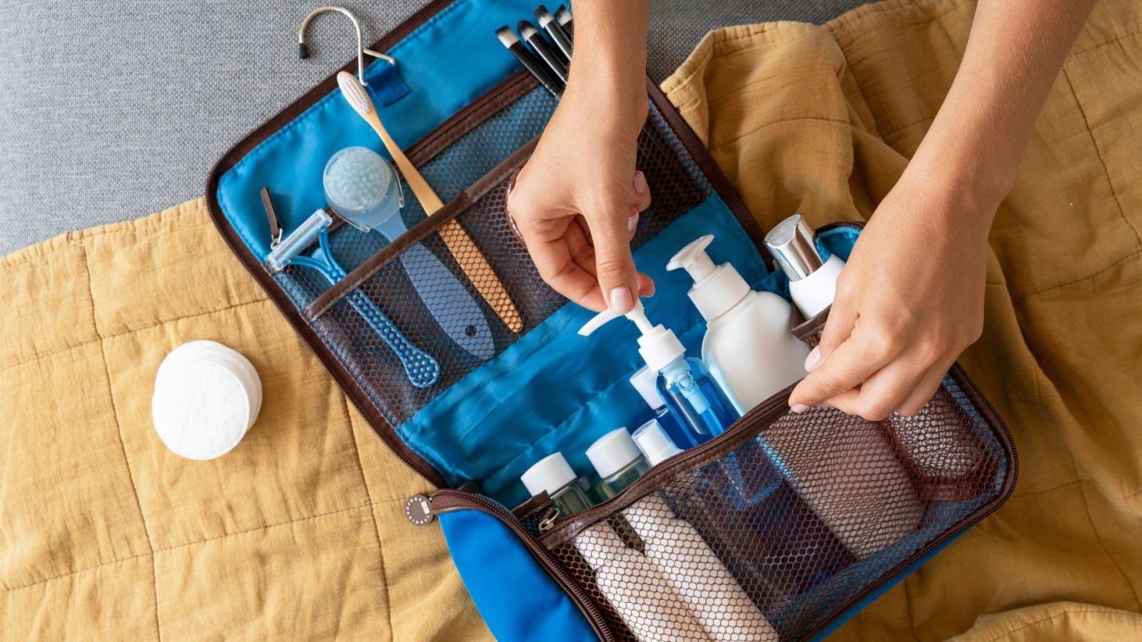 How to Pack Toiletries for International Travel Leak-Free