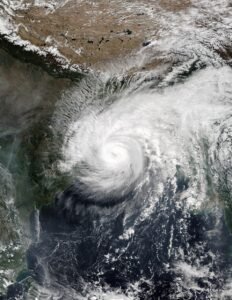 Centre Reviews Cyclone Arnab Readiness as Storm Nears Coast