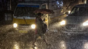 IMD: Northeast Monsoon Setting In, Heavy Rain for South